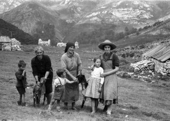 «Ayudar sin rompernos, trabajar sin culpa y envejecer sin miedo»