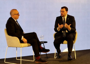 Barbón promete 1.500 pisos públicos en Asturias: «Hay que ofrecer seguridad jurídica a los propietarios»