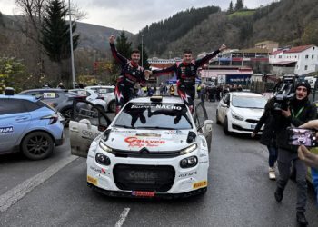 Monumental enfado de la organización del Rally de Cangas por las conductas temerarias en los reconocimientos