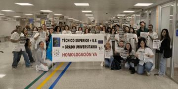 VÍDEO | Los técnicos superiores sanitarios abren un nuevo frente contra Sanidad: «¡Basta de invisibilizarnos!»