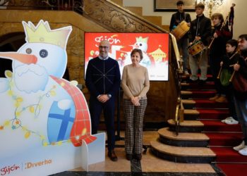 Campanadas, pista de hielo, MeNaX, Cabalgata… Y ‘Xeladín’: las claves de la Navidad de este año en Gijón