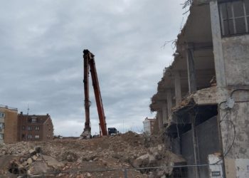 La nave de Flex de La Calzada ya es historia