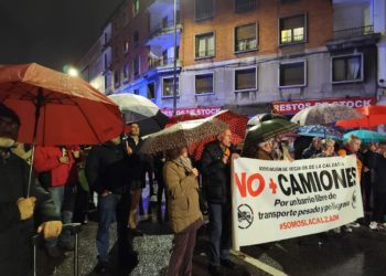 «Los vecinos de La Calzada hemos hecho los deberes de visibilizar el problema, ahora toca que nuestros representantes cumplan»