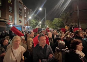 Vox pide una ubicación para el Albergue Covadonga fuera de El Natahoyo