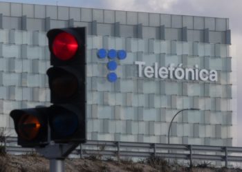 La propuesta de Telefónica para su ERE afectaría a 6.088 trabajadores de siete sociedades, unos 90 en Asturias