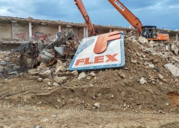 Tras el derribo de la Flex, ¿ahora qué?: «El Ayuntamiento tiene margen para negociar su futuro como aparcamiento»