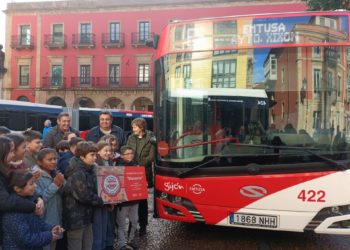 “Autonet”, “Manzanín” y “Aventurero”: así son los tres nuevos autobuses híbridos de Emtusa