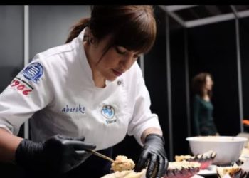 Guía Repsol elige un restaurante gijonés para lanzar su red del talento gastronómico