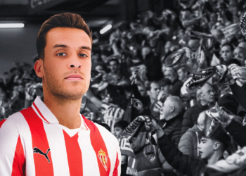 «¿El 9 para cuándo?»: el sportinguismo recibe a Brian Oliván pidiendo más fichajes