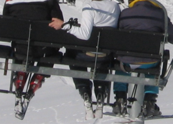 La gestión del telesilla mantiene la tensión entre agentes de Valgrande- Pajares y la dirección de Deportes