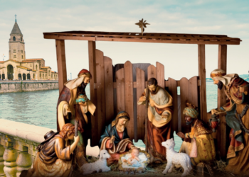 Homenaje en San Pedro a Luis Heredia, uno de los reyes de la Navidad gijonesa