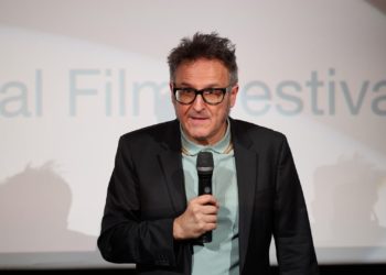 «Cienfuegos fue figura capital e insustituible en la historia del certamen y del cine en España», lamentan desde el FICX