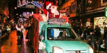 La Zona Oeste rescata su propia Cabalgata nueve años después: «Nuestros nietos también tenían que vivirla»