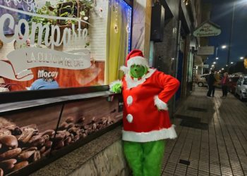 El Coto, que arranca este sábado con su programa de Navidad, apoya un año más el comercio del barrio