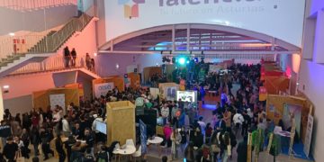 «Ferias como Talentia son fundamentales»: Cientos de jóvenes acuden en busca de orientación para su formación