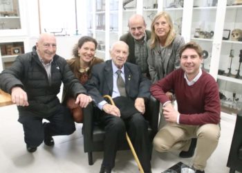 Fallece José Antonio Fidalgo, profesor, químico y cronista de Colunga muy querido por generaciones de gijoneses