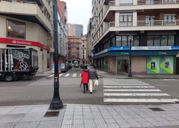 La otra cara de la Navidad: el Teléfono de la Esperanza refuerza su atención ante el aumento de la soledad no deseada
