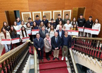 Veinticinco jóvenes deportistas reciben las becas de la Fundación Gijón Rural y el PDM