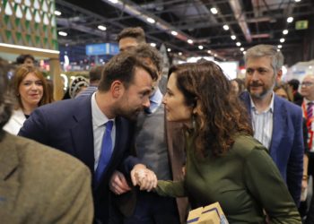 Queipo, rotundo contra la ecotasa: «No es el momento de poner más cargas al turismo»