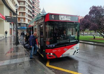 EMTUSA refuerza desde el lunes las líneas con mayor demanda y amplía el horario nocturno en cuatro recorridos