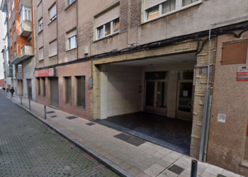 El detenido por un doble apuñalamiento en Avilés el sábado entra en prisión