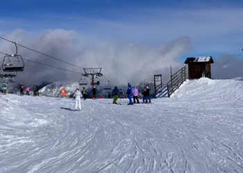 La mesa de la nieve estalla contra el Principado: “Sin plazos ni presupuesto, los anuncios sobre Pajares no valen nada”