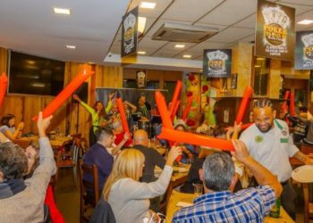 Divertia guardia silencio sobre ‘Siente Xixón’ mientras estudia jurídicamente la nueva anulación de las bases