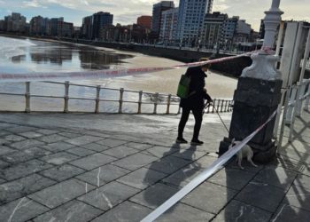 ‘Ingrid’ pone a Asturias en aviso rojo este domingo ante el temor de fenómenos costeros