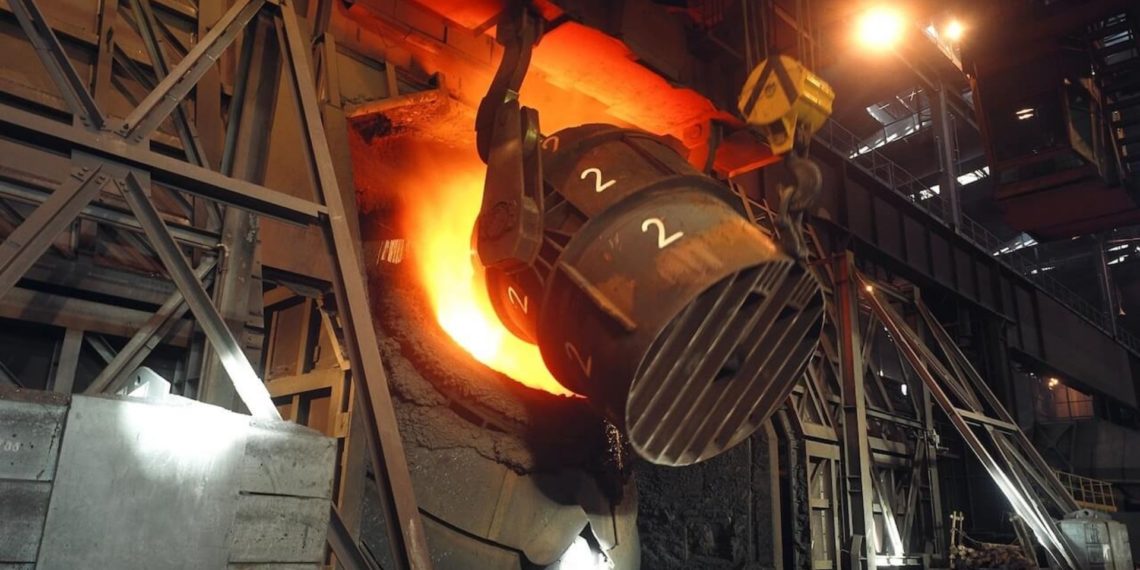 El incendio en Arcelor, un punto y aparte para Barbón: «La UE debe tomar decisiones para proteger la siderurgia europea»