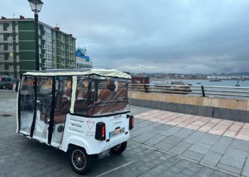 El debate de los ‘tuk tuk’ llega a Gijón con un vacío legal sobre la mesa