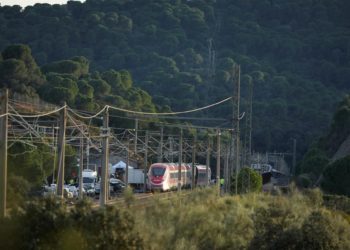 Polémica por el descarrilamiento del Iryo: el Gobierno defiende el material de la vía y ArcelorMittal pide una investigación sin especulaciones