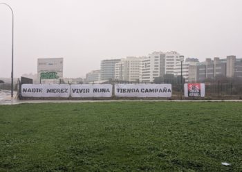 Tiendas de campaña en el Solarón: SOS Vivienda denuncia el avance del sinhogarismo en Gijón