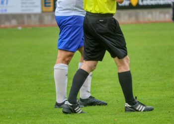 La Federación aparta al árbitro acusado de agresión sexual en Gijón hasta la resolución del proceso