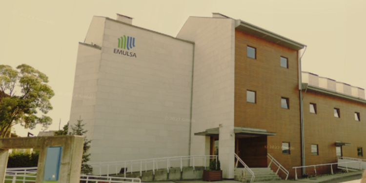 Emulsa impide el acceso a una inspectora de trabajo y se aboca a una sanción