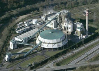 El incierto futuro de La Pereda pone a PP y sindicatos en el mismo bando: «El tiempo corre en contra del proyecto»