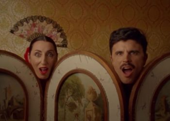 Deseos, flores y ‘cuchu’: Rodrigo Cuevas se confiesa a Rossy de Palma en la ‘promo’ de la inminente ‘Llagares’