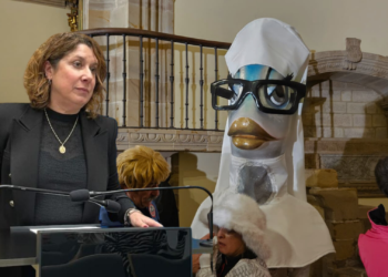 El PSOE Gijón, sobre la ‘guerra de la Sardina’: «Que dejen disfrutar del Antroxu»