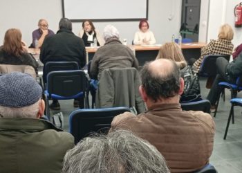 La demora en la tramitación del reglamento de fiestas inquieta en la FAV: «Vemos difícil que llegue a tiempo»