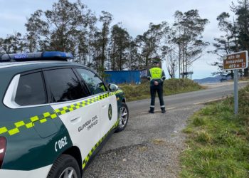 Despeña su coche para cobrar el seguro: un vecino de Muros, investigado por intento de estafa