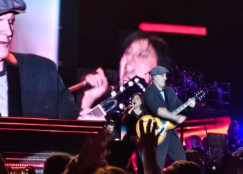 Éxito arrollador: Amaral llena La Magdalena con más de 6.000 almas entregadas al “Dolce Vita Tour”