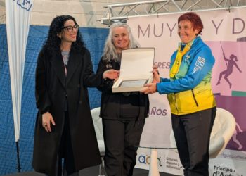 El CV La Calzada, 40 años haciendo historia en el deporte femenino