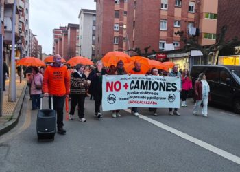 La Calzada convoca el día 31 a Ayuntamiento, Principado y Autoridad Portuaria a «un debate constructivo»