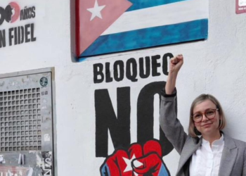 Gijón, campo de batalla ideológico: Vox acusa al Ayuntamiento de dar voz al «régimen cubano»