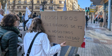 Médicos en pie de guerra: «No es solo salario, es el sistema entero el que no aguanta»