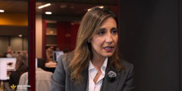 ‘Cuando el viento hable’, la oda a la imaginación que llevó a Ángela Banzas a acariciar el Premio Planeta