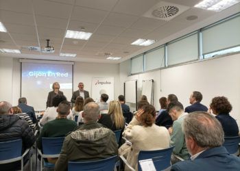 Cinco empresas tractoras compartieron sus retos de gestión en la jornada final de ‘Gijón en red’