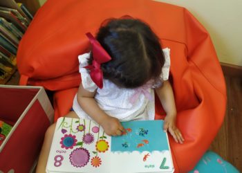 La ciudadanía de Gijón defiende sus bibliotecas