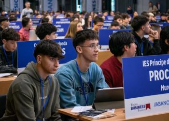 Los jóvenes asturianos miran al emprendimiento: casi la mitad quiere crear su propia empresa
