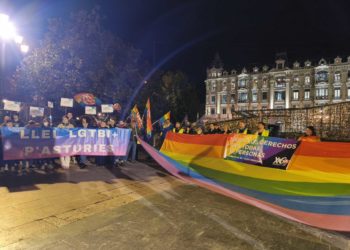 ‘Fomentar la diversidad sexual’ o el concepto de ‘identidad de género’: se abre el debate feminista contra el anteproyecto LGTBI asturiano