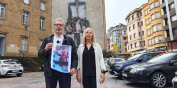 Vox recurre a la recogida de firmas como nueva táctica para frenar la retirada del ‘Héroes del Simancas’